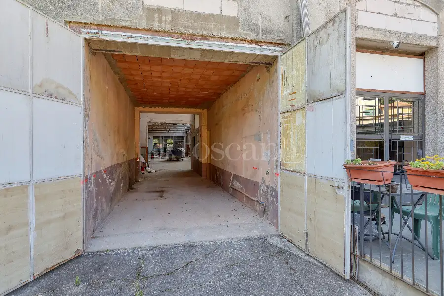 Magazzino in vendita di 580 mq a €120.000 (rif. 151/2026)
