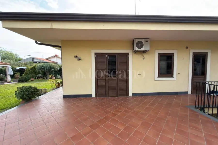 Villa in vendita di 200 mq a €775.000 (rif. 162/2025)
