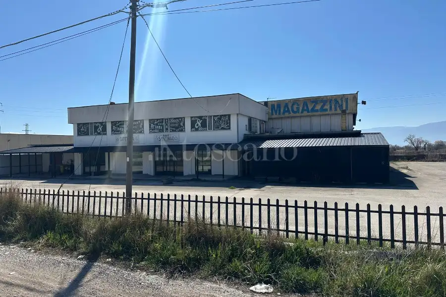 Capannone in vendita di 1.000 mq trattativa riservata (rif. 37/2025)