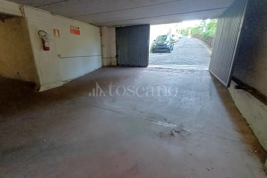 Posto Auto in vendita di 25 mq a €30.000 (rif. 13/2026)