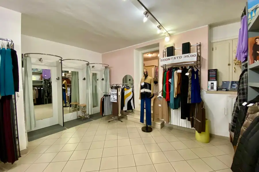Negozio in vendita di 70 mq a €125.000 (rif. 50/2025)