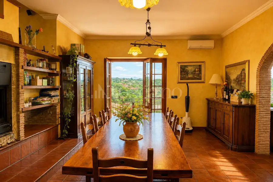 Villa in vendita di 920 mq a €899.000 (rif. 48/2026)
