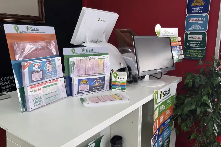 Attività Commerciale in vendita di 50 mq a €25.000 (rif. 27/2026)