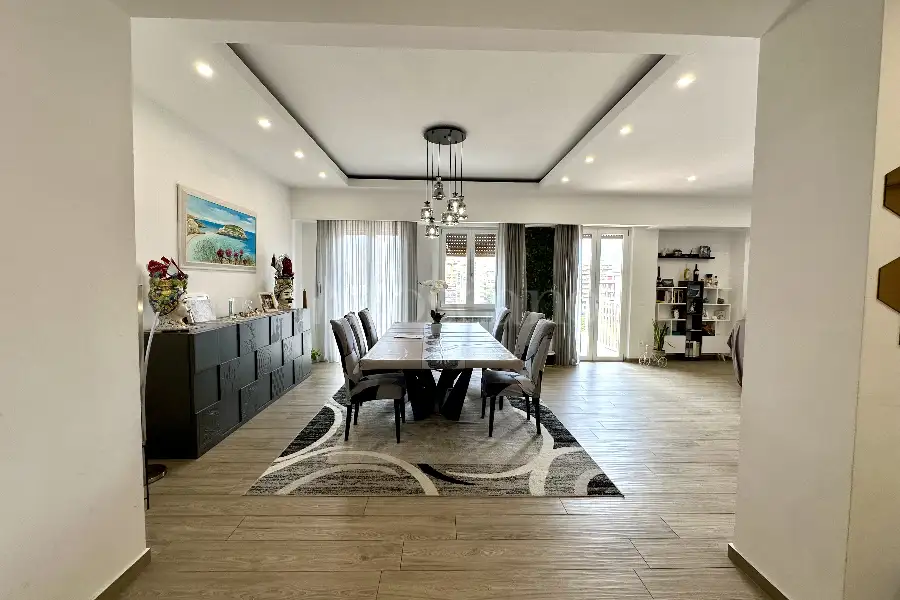 Casa in vendita di 205 mq a €360.000 (rif. 21/2025)