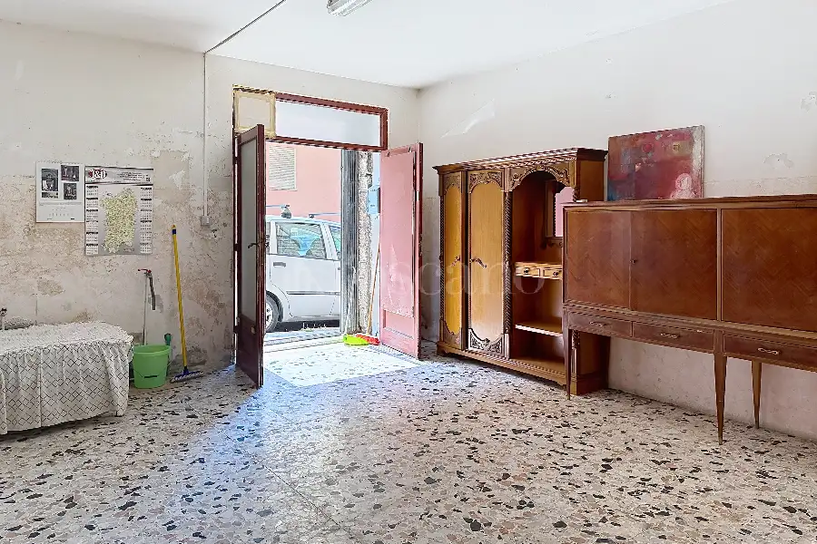 Laboratorio in vendita di 120 mq a €69.000 (rif. 150/2026)