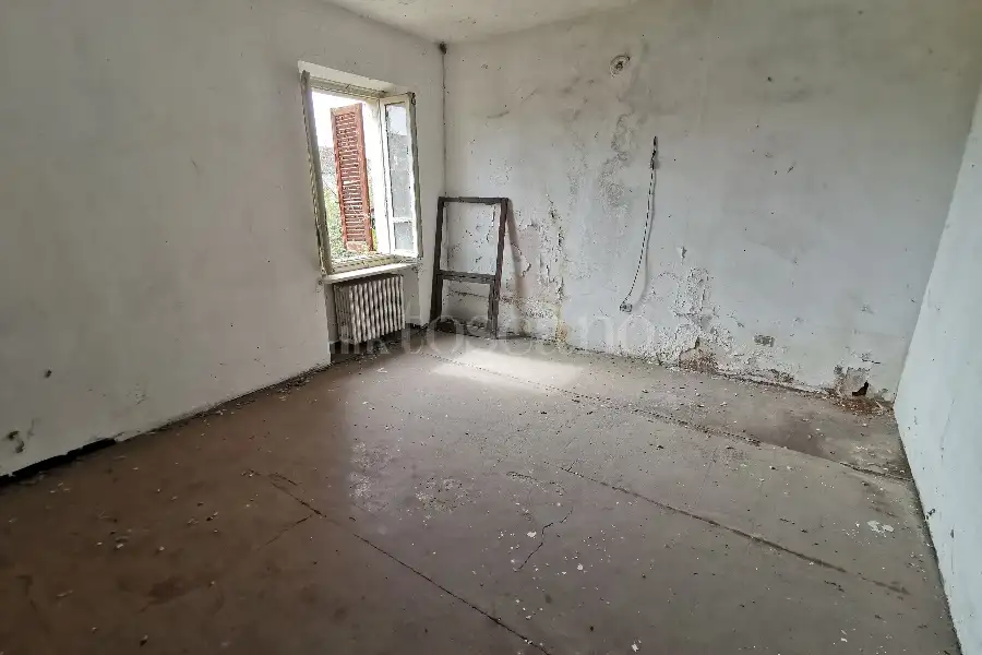 Casa Indipendente in vendita di 160 mq a €25.000 (rif. 3/2026)