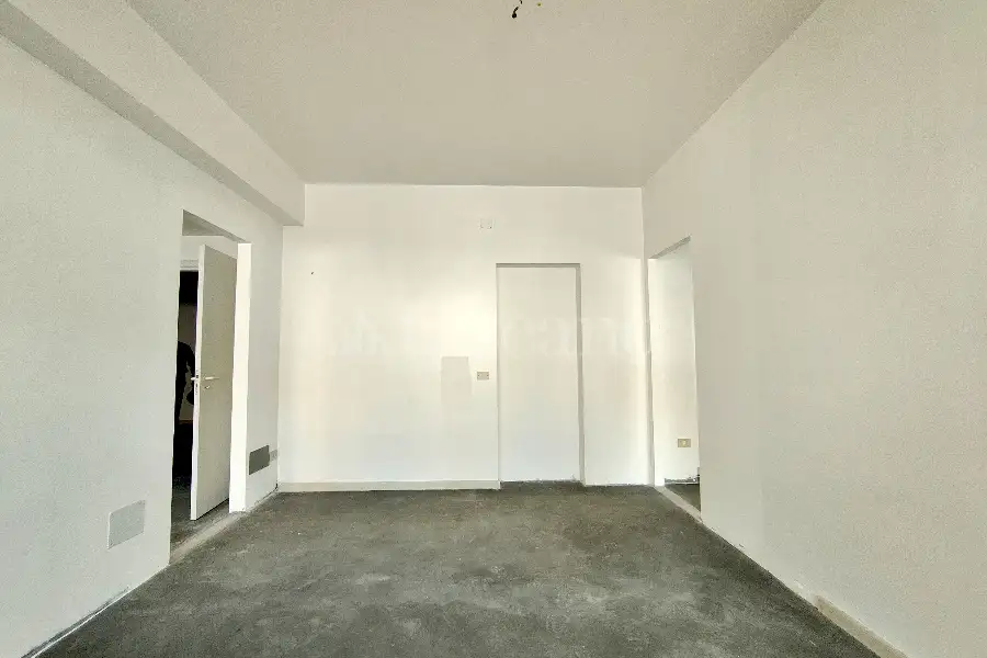 Ufficio in affitto di 211 mq a €1.700 (rif. 45/2026)