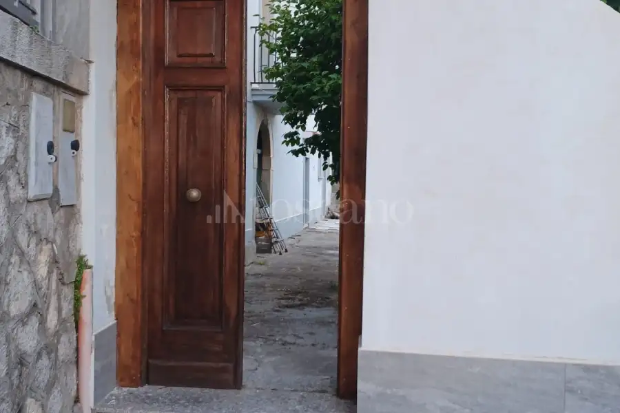 Magazzino in vendita di 103 mq trattativa riservata (rif. 12/2025)