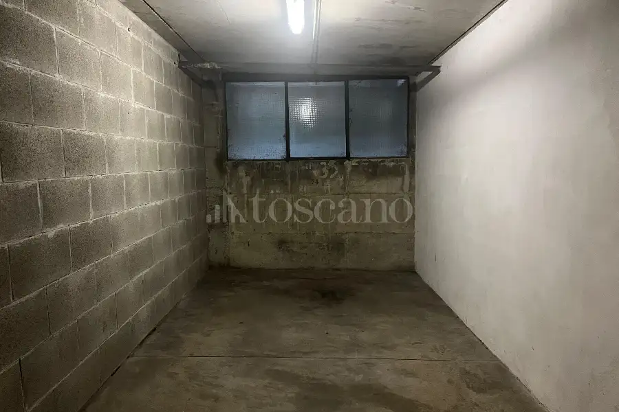 Box in affitto di 14 mq a €110 (rif. 27/2026)