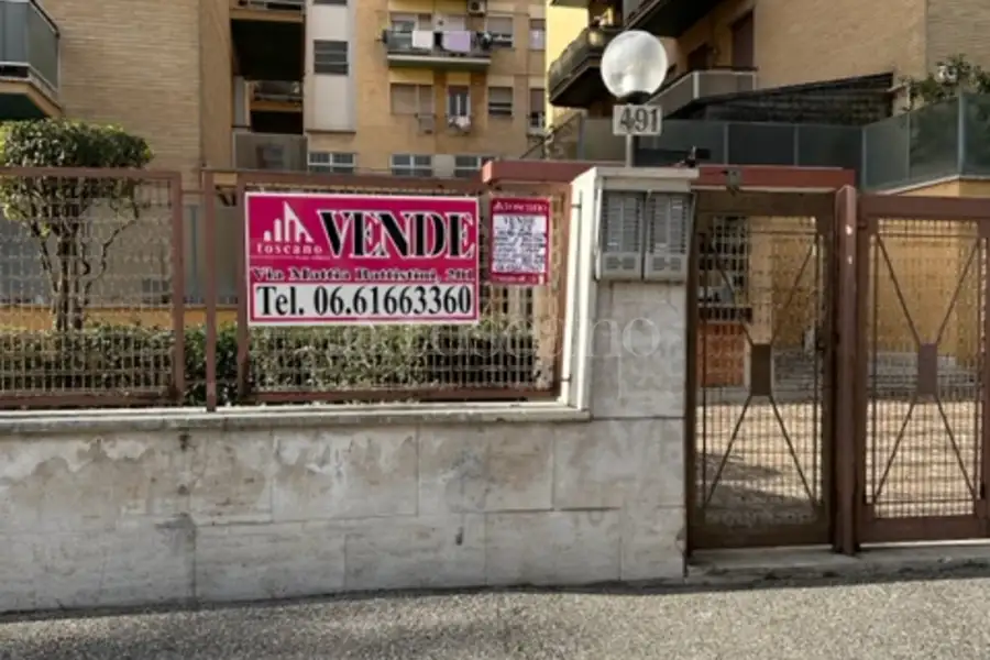Box in vendita di 12 mq a €14.000 (rif. 20/2024)