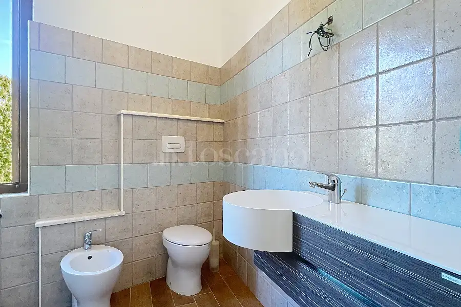 Villa in vendita di 630 mq a €670.000 (rif. 195/2025)