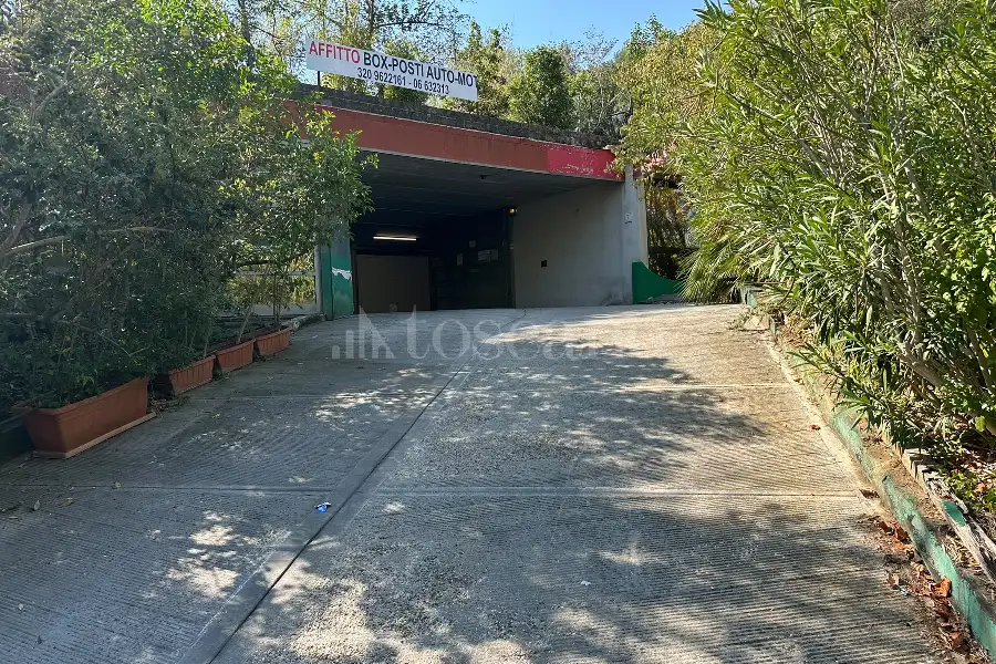 Box in vendita di 15 mq a €59.000 (rif. 22/2026)
