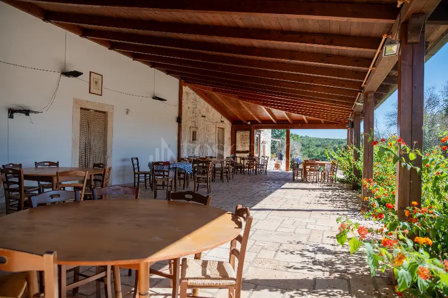 Villa in vendita di 1.500 mq a €2.200.000 (rif. 19/2025)