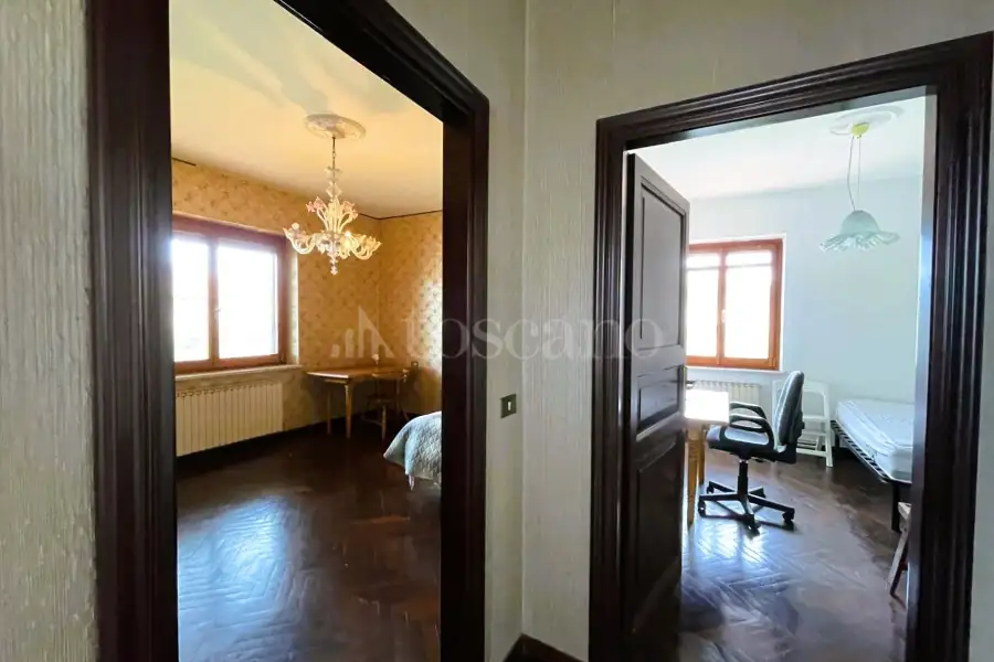 Villa in vendita di 305 mq a €650.000 (rif. 12/2025)