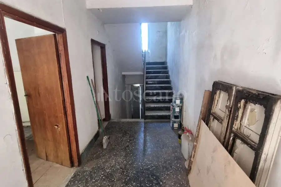 Casale in vendita di 660 mq a €95.000 (rif. 22/2025)
