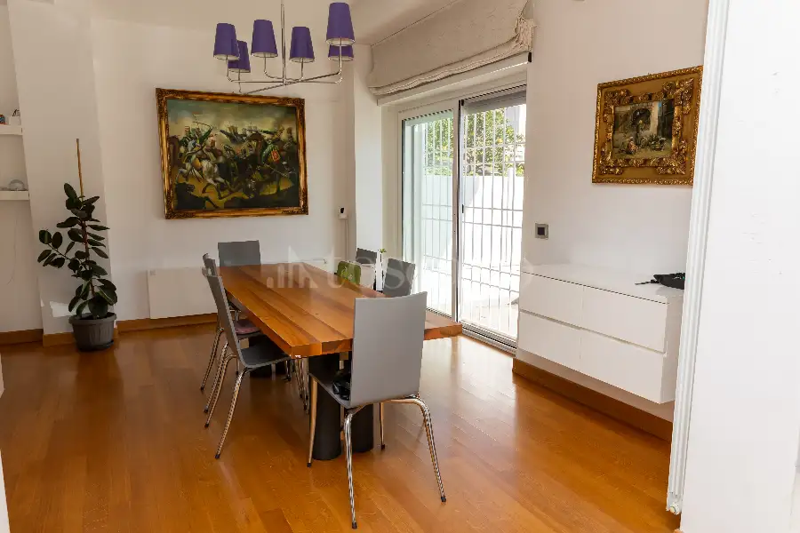 Villino a Schiera in vendita di 216 mq a €779.000 (rif. 114/2025)