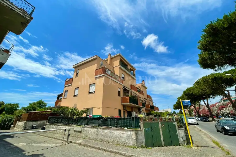 Box in vendita di 28 mq a €21.000 (rif. 7/2024)