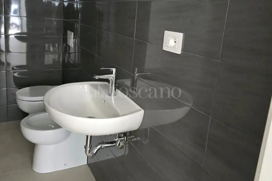 Ufficio in affitto di 60 mq a €600 (rif. 156/2024)