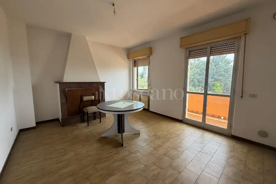 Casa Indipendente in vendita di 400 mq a €210.000 (rif. 46/2026)