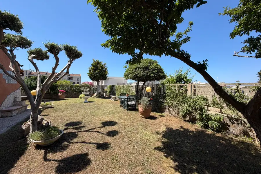 Villa Bifamiliare in vendita di 250 mq a €579.000 (rif. 20/2026)