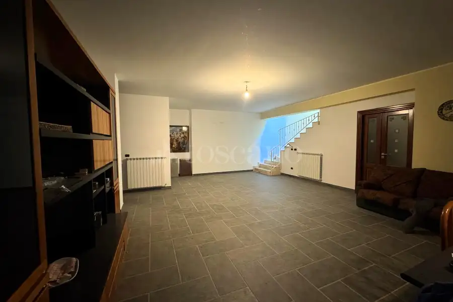 Villa in vendita di 388 mq a €488.000 (rif. 187/2025)