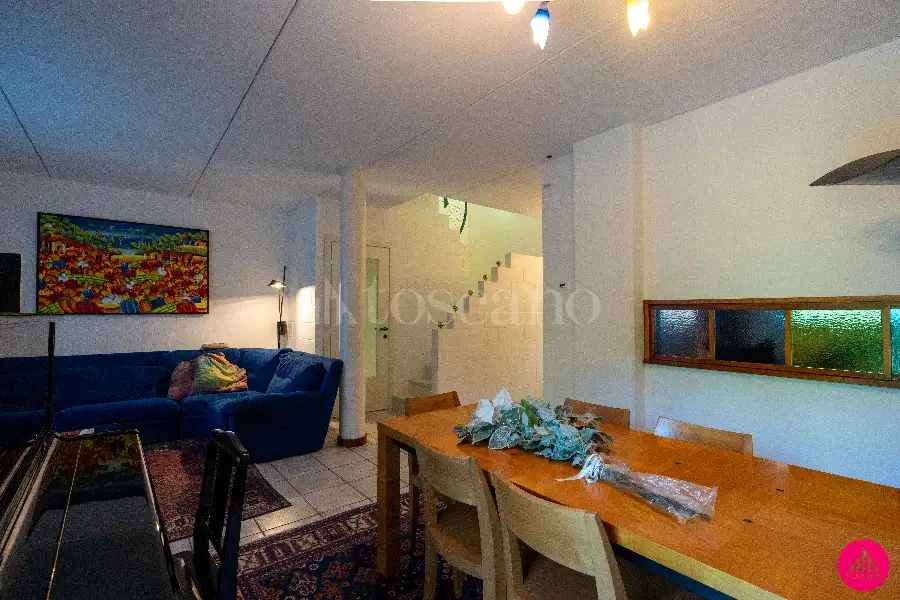 Villa Bifamiliare in vendita di 230 mq a €469.000 (rif. 54/2026)