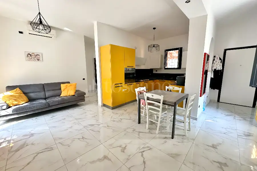 Villa Bifamiliare in vendita di 80 mq a €195.000 (rif. 25/2026)