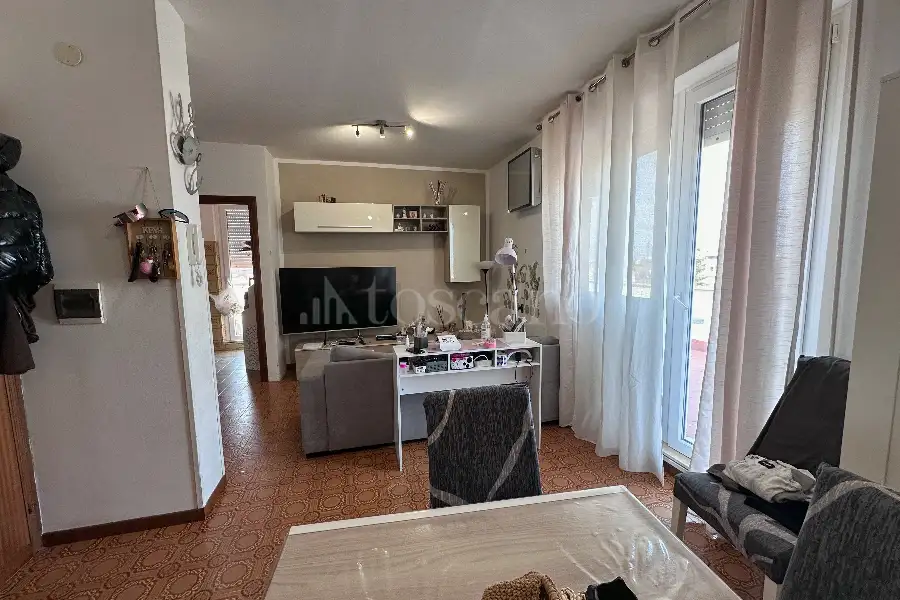 Attico in vendita di 70 mq a €140.000 (rif. 11/2026)