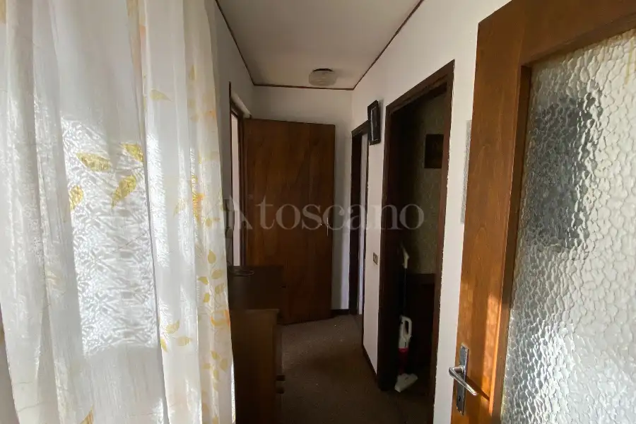 Palazzo in vendita di 210 mq a €80.000 (rif. 8/2026)