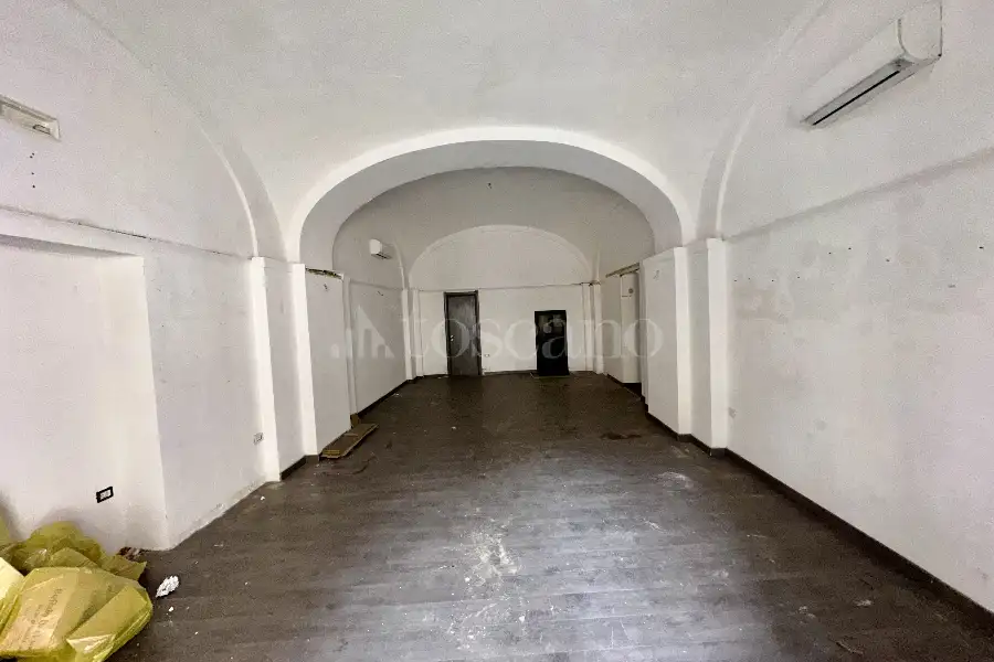 Negozio in affitto di 85 mq a €850 (rif. 19/2026)