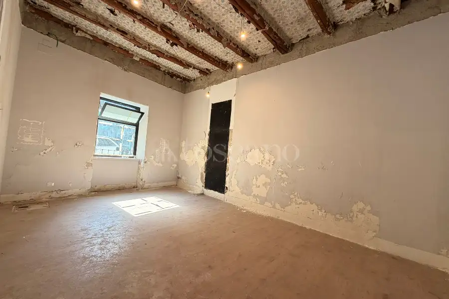 Negozio in vendita di 60 mq a €660.000 (rif. 34/2026)