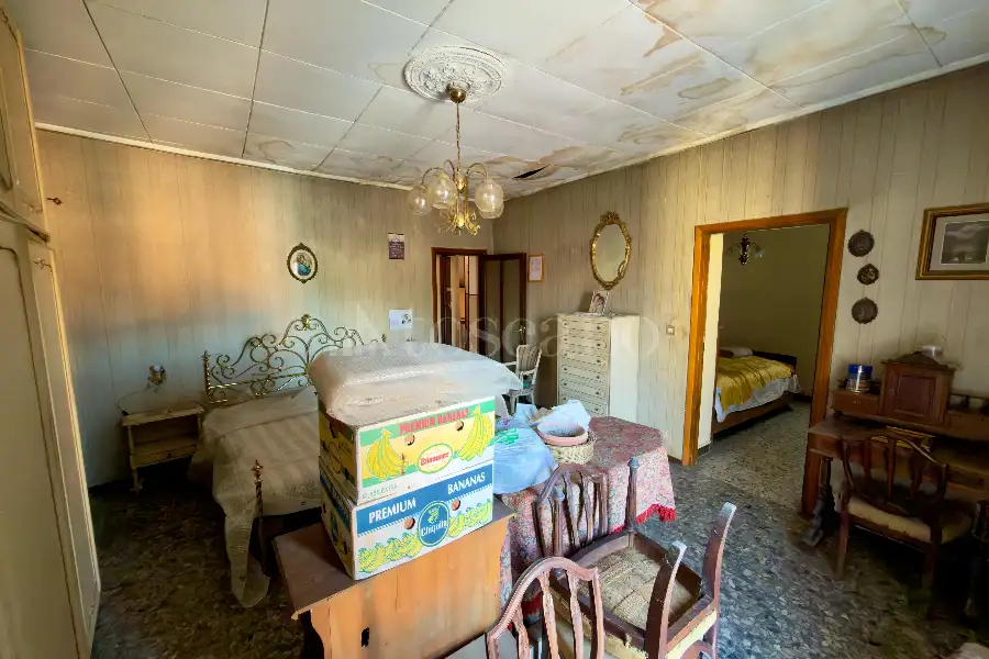 Casa Indipendente in vendita di 250 mq a €272.000 (rif. 5/2026)