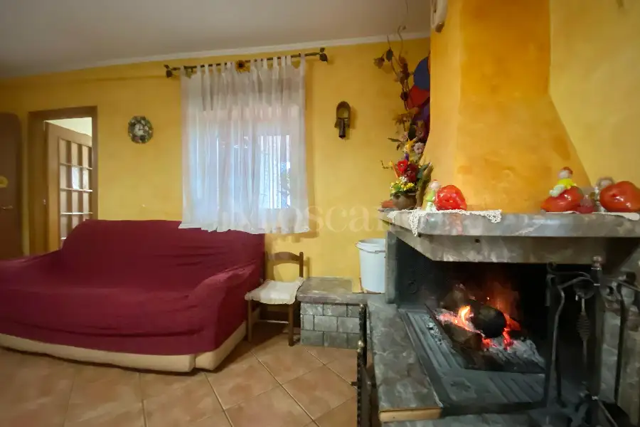 Casa in vendita di 171 mq a €176.000 (rif. 15/2025)