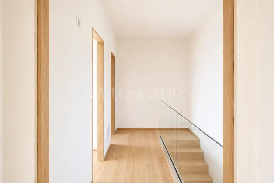 Villa in vendita di 335 mq a €1.740.000 (rif. 11/2025)