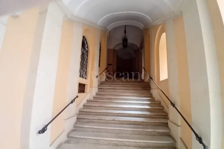 Casa in vendita di 210 mq a €1.990.000 (rif. 10/2023)