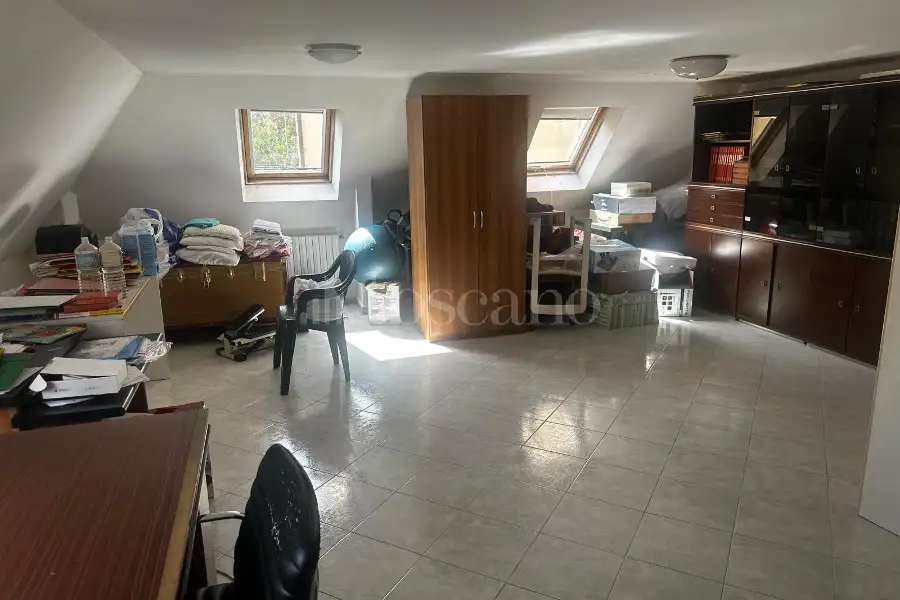 Casa Indipendente in vendita di 255 mq a €225.000 (rif. 87/2026)