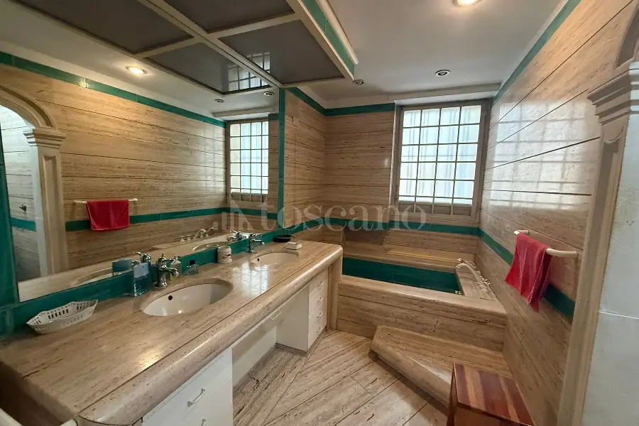 Casa in vendita di 200 mq a €425.000 (rif. 81/2026)