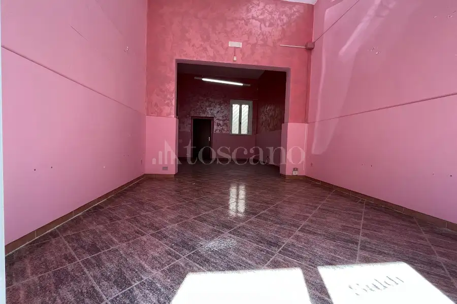 Negozio in affitto di 60 mq a €500 (rif. 34/2026)