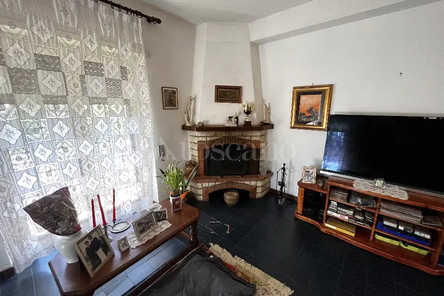 Villa in vendita di 220 mq a €1.095.000 (rif. 20/2025)