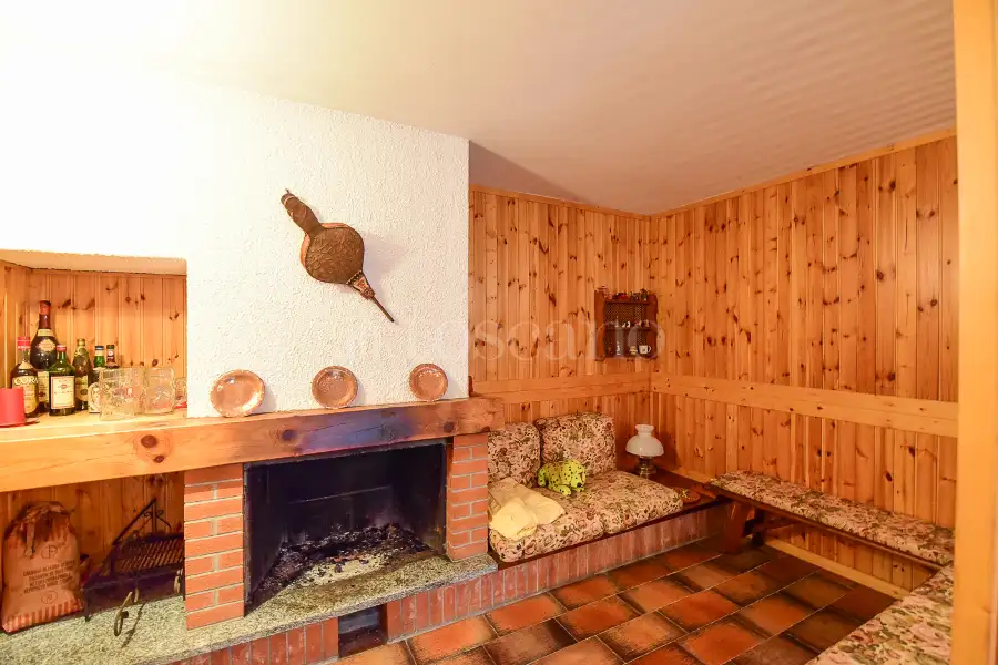 Villa in vendita di 325 mq a €595.000 (rif. 3/2026)