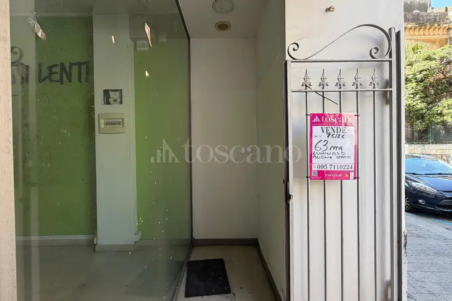 Negozio in affitto di 63 mq a €700 (rif. 79/2026)