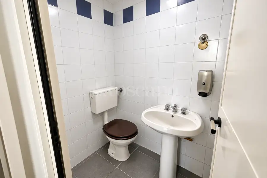 Negozio in vendita di 206 mq a €199.000 (rif. 75/2026)