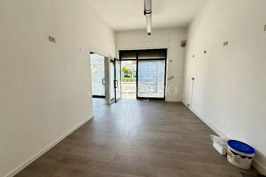 Negozio in vendita di 74 mq a €130.000 (rif. 46/2026)