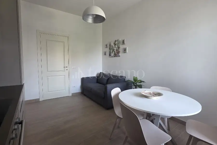 Casa in affitto di 70 mq a €1.400 (rif. 15/2026)
