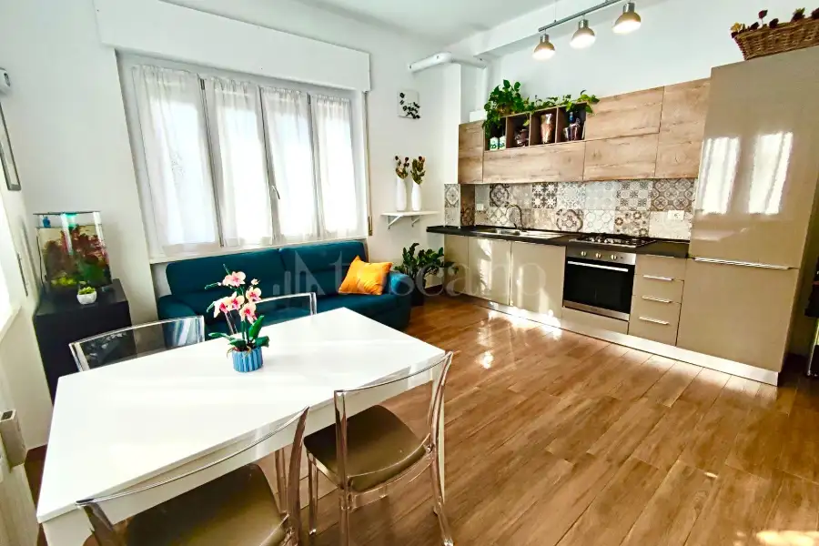 Casa in vendita di 80 mq a €359.000 (rif. 16/2026)