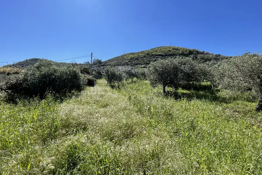 Rustico in vendita di 178 mq a €70.000 (rif. 14/2026)