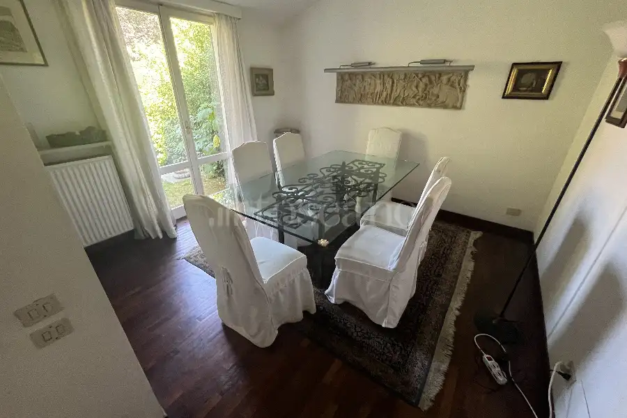 Villa in vendita di 250 mq a €695.000 (rif. 18/2025)