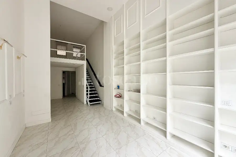 Negozio in vendita di 55 mq a €480.000 (rif. 120/2026)