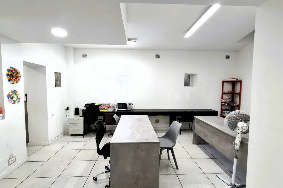 Ufficio in vendita di 95 mq a €95.000 (rif. 37/2026)