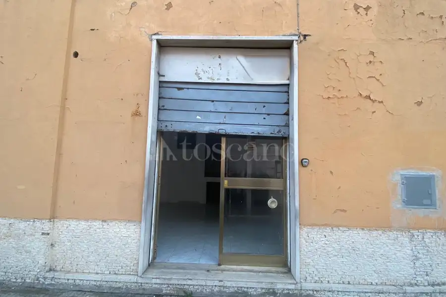 Negozio in vendita di 40 mq a €59.000 (rif. 4/2026)